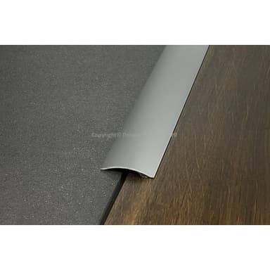71101 30/A Přech.lišta oblá, lepící 30mm, lakovaný šedý antracit RAL7016/ 270 cm 3
